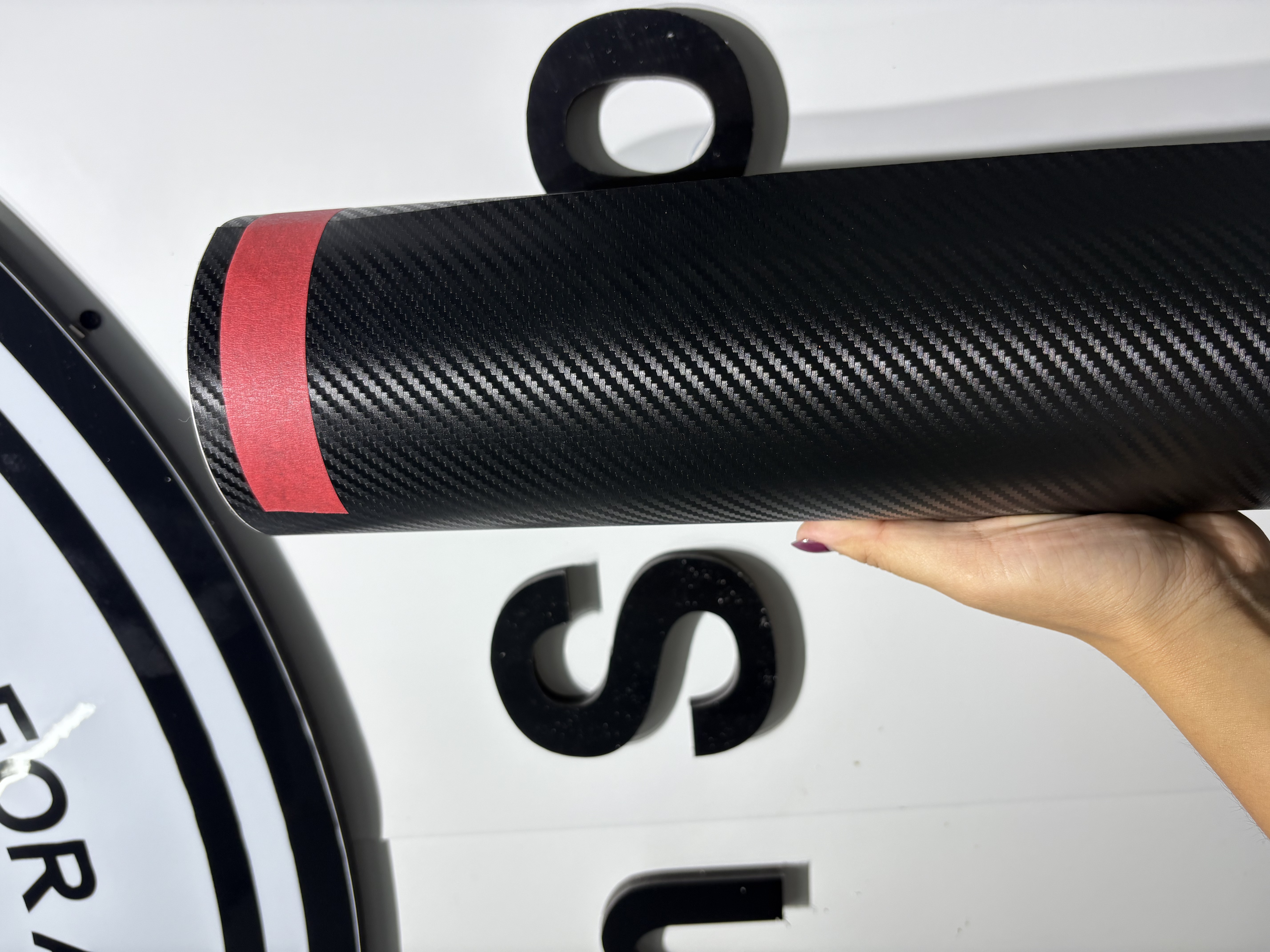 Matte carbon fiber black